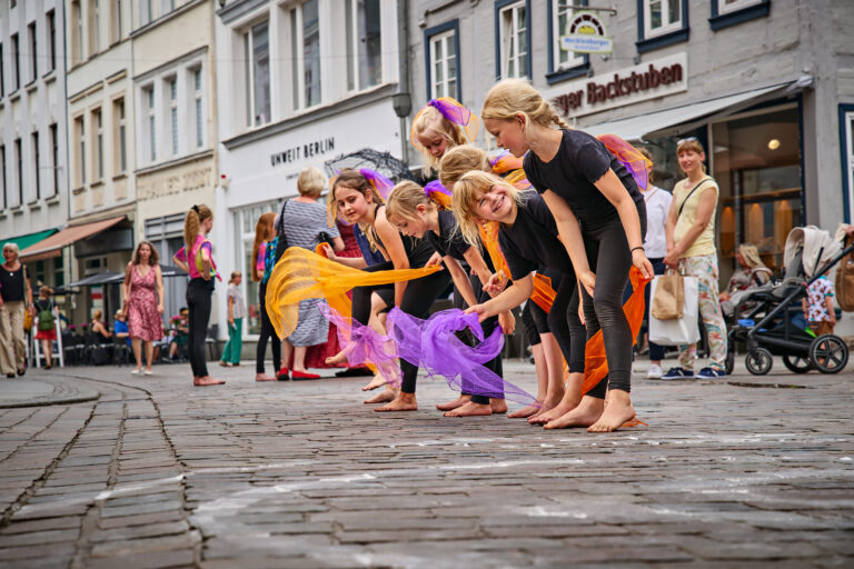 Musik Kunst Parcours 27.6.2024 Schwerin (© Uwe Nölke)